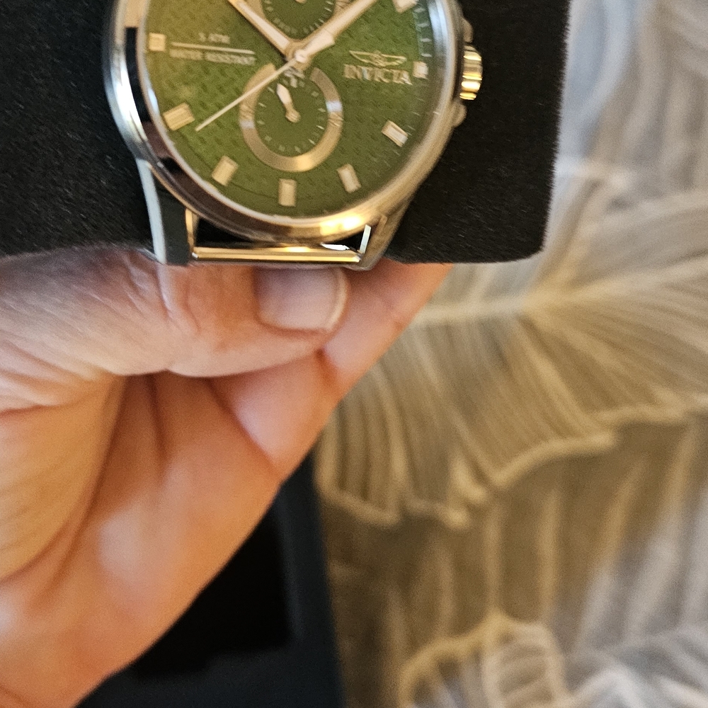 Invicta Men's Green Dial Silver-Tone Chronograph Watch - Picture 5 of 5
